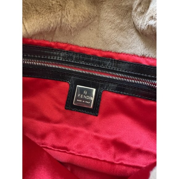 multicolour rabbit baguette fendi handbag - Picture 8 of 9